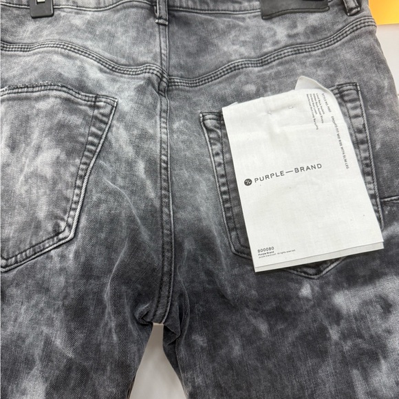Men’s Purple Jeans - Picture 3 of 5